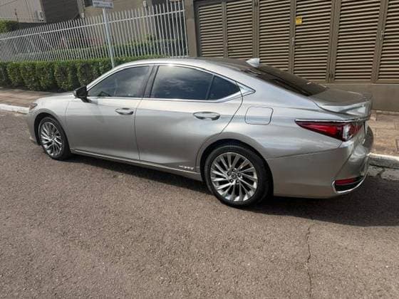 Carro 2.5 16V HÍBRIDO LUXURY CVT