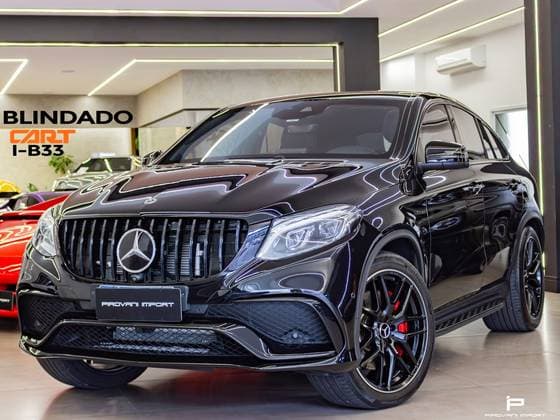 Carro 5.5 V8 TURBO GASOLINA COUPÉ 4MATIC 7G-TRONIC