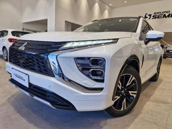 Carro 1.5 MIVEC TURBO GASOLINA HPE-S S-AWC CVT