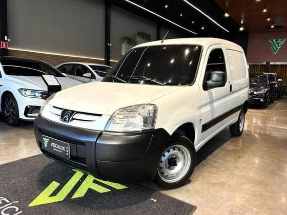 Carro 1.6 FURGÃO 800KG 16V FLEX 3P MANUAL