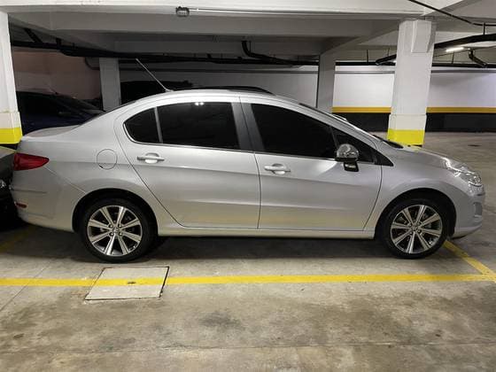 Carro 1.6 GRIFFE 16V TURBO GASOLINA 4P AUTOMÁTICO