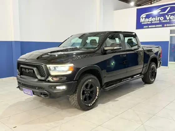 Carro 5.7 V8 GASOLINA REBEL CD 4X4 AUTOMÁTICO