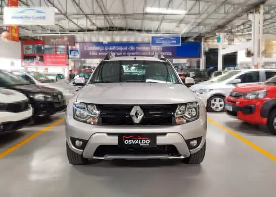 Carro 1.6 DYNAMIQUE 4X2 16V FLEX 4P MANUAL