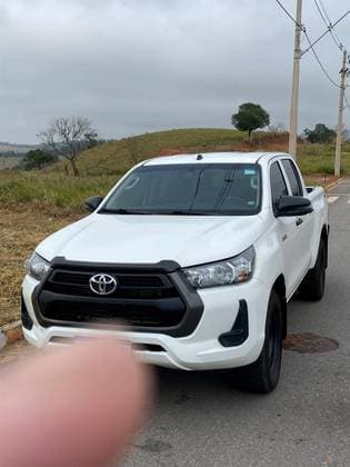 Carro 2.8 D-4D TURBO DIESEL CD POWER PACK 4X4 MANUAL