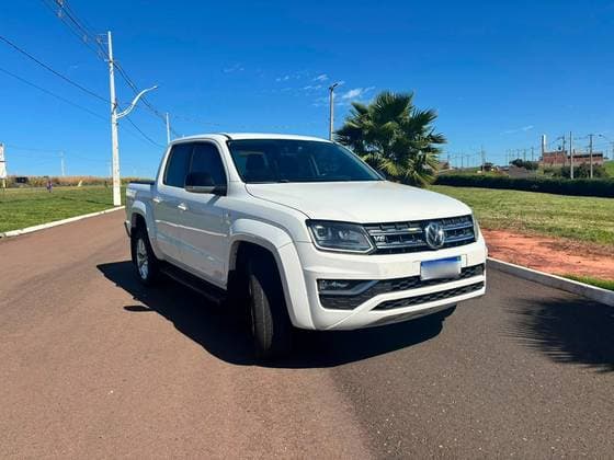 Carro 3.0 V6 TDI DIESEL HIGHLINE CD 4MOTION AUTOMÁTICO