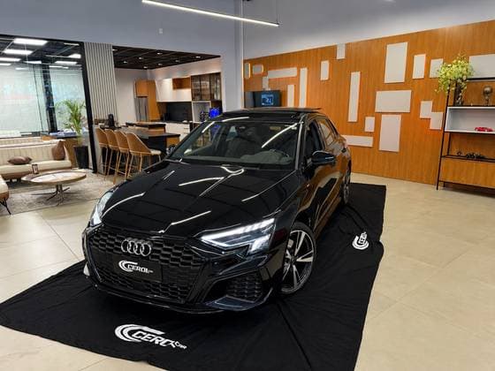 Carro 2.0 40 TFSI MHEV SEDAN PERFORMANCE BLACK S-TRONIC