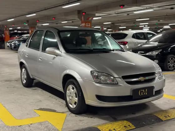 Carro 1.0 MPFI LS 8V FLEX 4P MANUAL