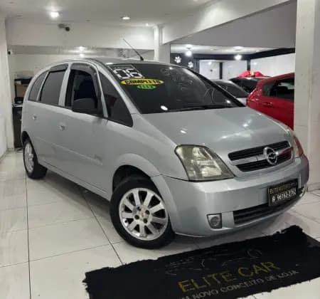 Carro 1.8 MPFI MAXX 8V FLEX 4P MANUAL