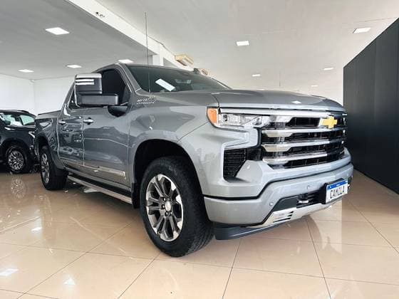 Carro 5.3 V8 GASOLINA 1500 HIGH COUNTRY 4X4 AUTOMÁTICO