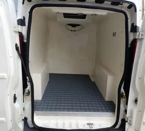 Carro 1.4 MPI FURGÃO 8V FLEX 2P MANUAL