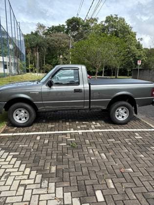 Carro 2.3 XLS 4X2 CS 16V GASOLINA 2P MANUAL