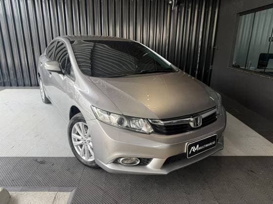 Carro 2.0 LXR 16V FLEX 4P AUTOMÁTICO