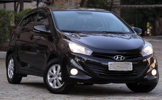Carro 1.6 COMFORT PLUS 16V FLEX 4P MANUAL