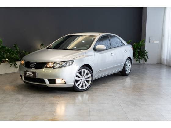 Carro 1.6 SX3 16V GASOLINA 4P MANUAL