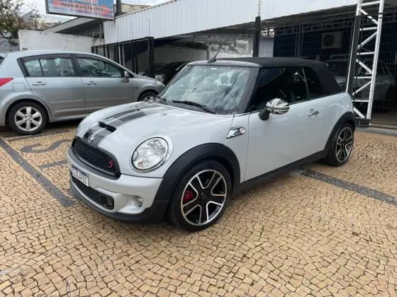Carro 1.6 S CABRIO 16V TURBO GASOLINA 2P AUTOMÁTICO