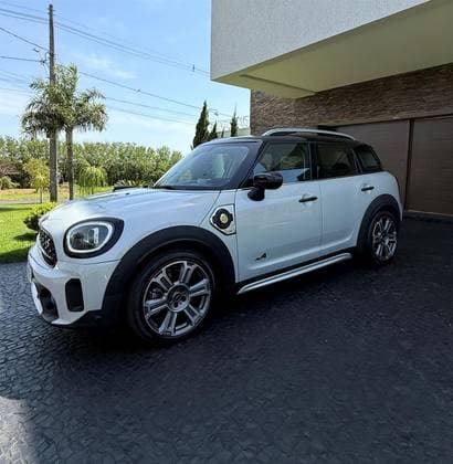 Carro 1.5 12V TWINPOWER TURBO HYBRID COOPER S E TOP ALL4 STEPTRONIC