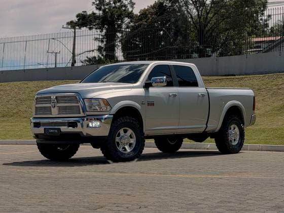 Carro 6.7 LARAMIE 4X4 CD I6 TURBO DIESEL 4P AUTOMÁTICO