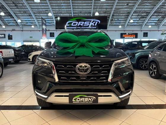 Carro 2.8 D-4D TURBO DIESEL SRX 7L 4X4 AUTOMÁTICO
