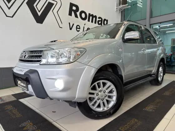 Carro 3.0 SRV 4X4 7 LUGARES 16V TURBO INTERCOOLER DIESEL 4P AUTOMÁTICO