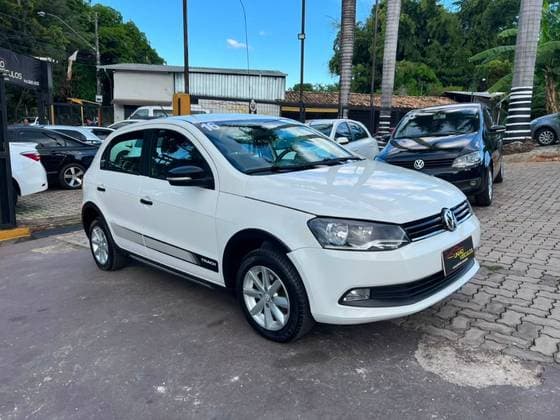 Carro 1.0 MI TRACK 8V FLEX 4P MANUAL