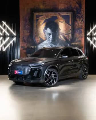 Carro 100 KW ELÉTRICO PERFORMANCE BLACK QUATTRO