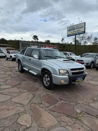 Carro 2.8 EXECUTIVE 4X4 CD 12V TURBO ELECTRONIC INTERCOOLER DIESEL 4P MANUAL