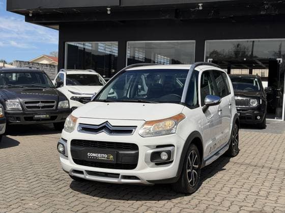 Carro 1.6 EXCLUSIVE 16V FLEX 4P AUTOMÁTICO
