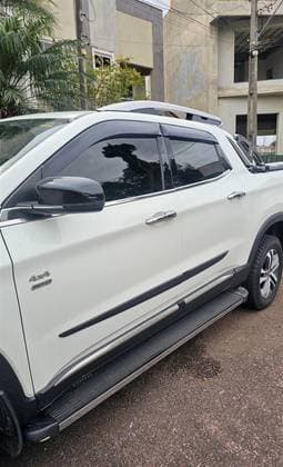 Carro 2.0 16V TURBO DIESEL VOLCANO 4WD AT9