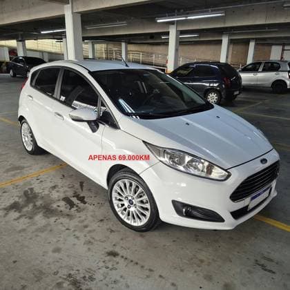 Carro 1.6 TITANIUM PLUS HATCH 16V FLEX 4P POWERSHIFT