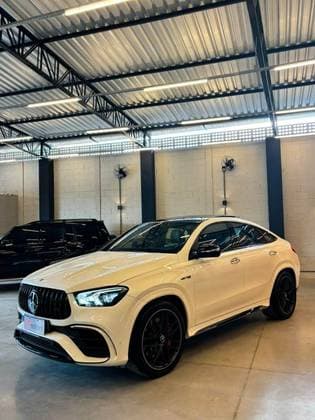 Carro 4.0 V8 BITURBO GASOLINA COUPÉ S 4MATIC 9G-TRONIC