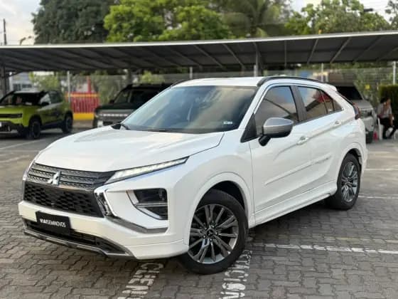 Carro 1.5 MIVEC TURBO GASOLINA GLS CVT
