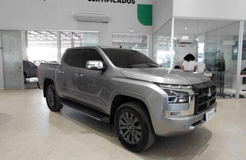 Carro 2.4 BITURBO DIESEL CD HPE-S 4X4 AUTOMÁTICO