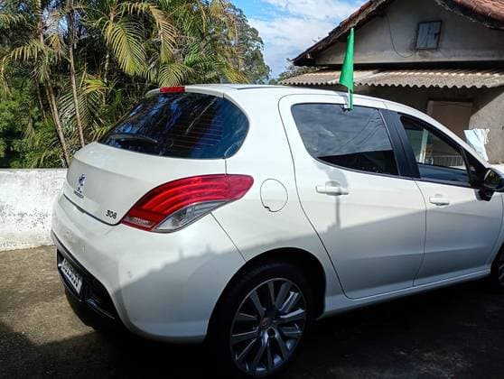 Carro 1.6 ROLAND GARROS THP 16V FLEX 4P AUTOMÁTICO