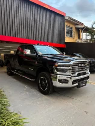 Carro 6.7 I6 TURBO DIESEL LARAMIE CD 4X4 AUTOMÁTICO