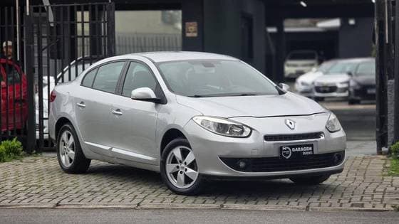 Carro 2.0 DYNAMIQUE 16V FLEX 4P AUTOMÁTICO