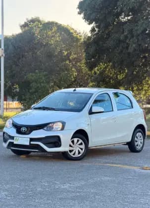 Carro 1.3 X 16V FLEX 4P MANUAL