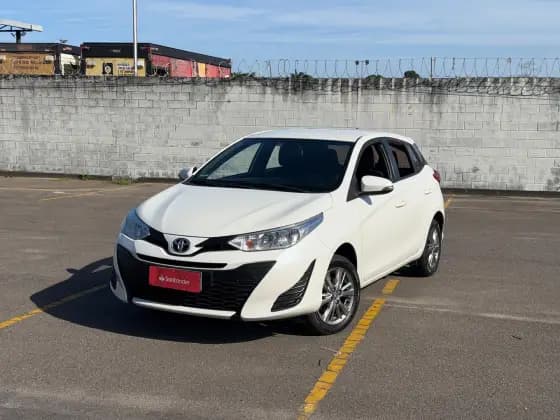 Carro 1.3 16V FLEX XL LIVE MANUAL