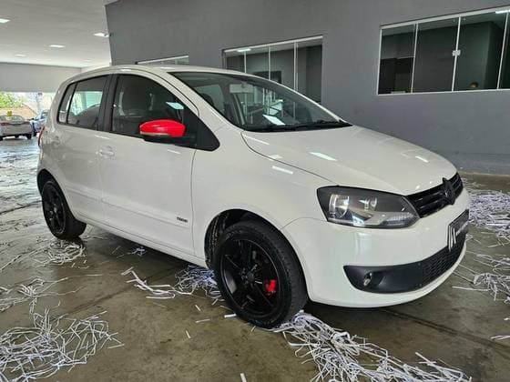 Carro 1.0 MI BLUEMOTION 8V FLEX 4P MANUAL