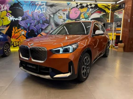 Carro ELÉTRICO eDRIVE20 X LINE