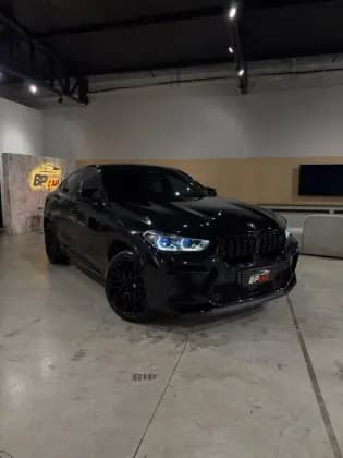 Carro 4.4 V8 BITURBO GASOLINA M COMPETITION AUTOMÁTICO