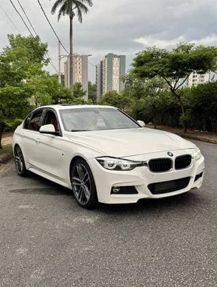 Carro 2.0 M SPORT 16V ACTIVEFLEX 4P AUTOMÁTICO