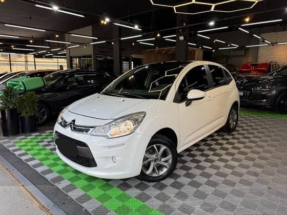 Carro 1.2 PURE TECH FLEX TENDANCE MANUAL