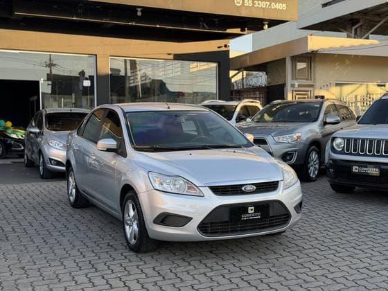 Carro 2.0 GLX 16V GASOLINA 4P MANUAL