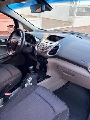 Carro 2.0 TITANIUM 16V FLEX 4P MANUAL