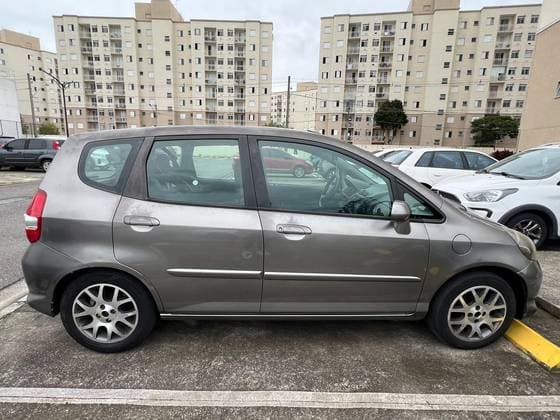 Carro 1.4 LX 8V GASOLINA 4P MANUAL