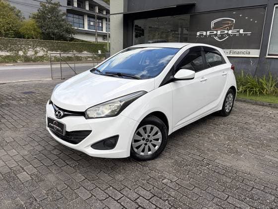 Carro 1.6 COMFORT PLUS 16V FLEX 4P AUTOMÁTICO