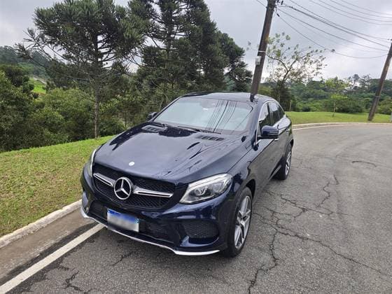 Carro 3.0 V6 GASOLINA HIGHWAY COUPÉ 4MATIC 9G-TRONIC