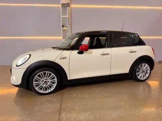 Carro 2.0 JOHN COOPER WORKS 16V TURBO GASOLINA 2P AUTOMATICO