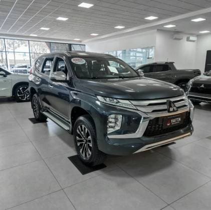 Carro 2.4 16V MIVEC TURBO DIESEL HPE AWD AUTOMÁTICO