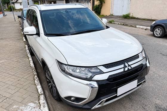 Carro 2.0 MIVEC GASOLINA HPE AUTOMÁTICO